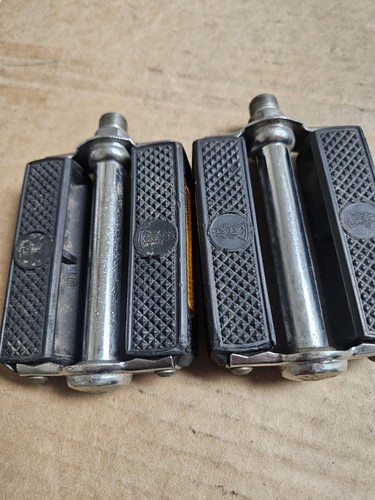 Vintage raleigh pedals set - raleigh,