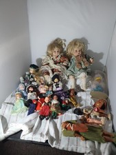 Large Bundle Vintage Souvenir Dolls