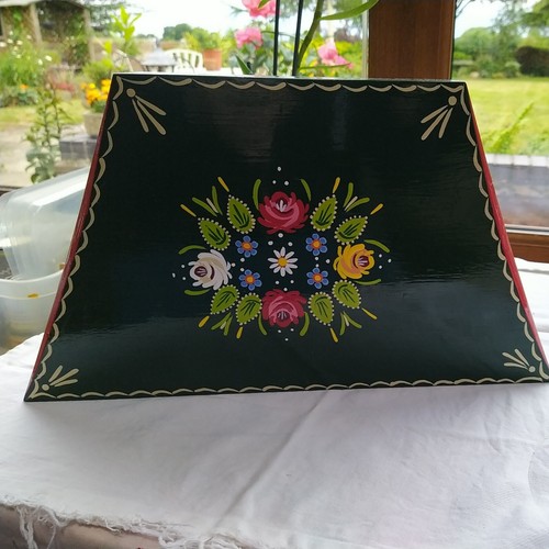 Traditional narrowboat cratch - traditional,