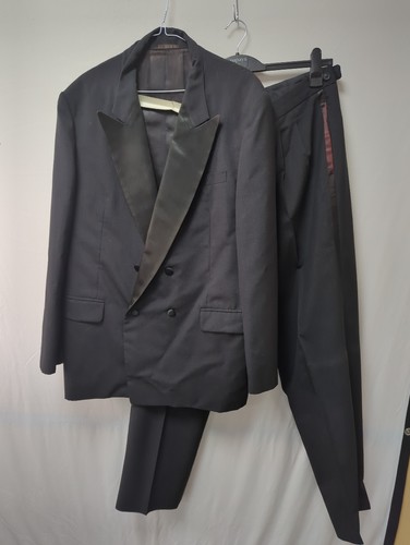 Black tuxedo dinner - black,