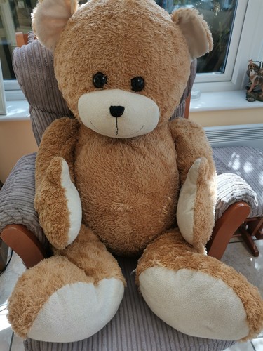 Giant teddy bear plush - 42",