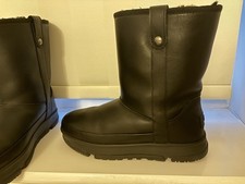 UGG Boots Size 5.5, Leather
