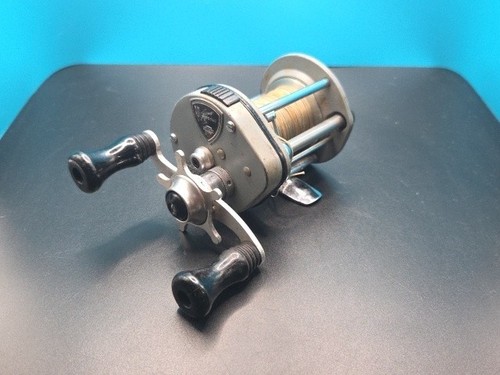 Vintage 1964 pflueger supreme - pflueger,