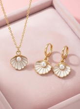 Seashell Pearl Jewellery Set