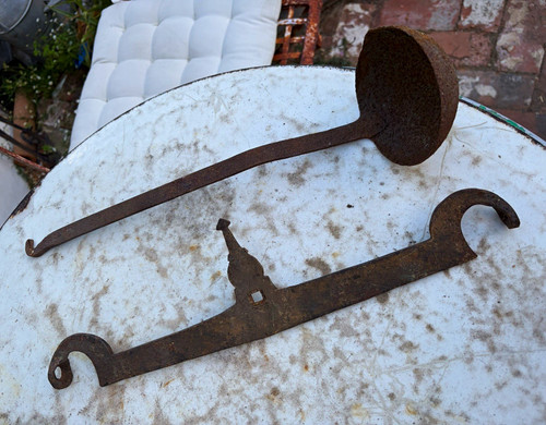 Vintage collectable iron - vintage,