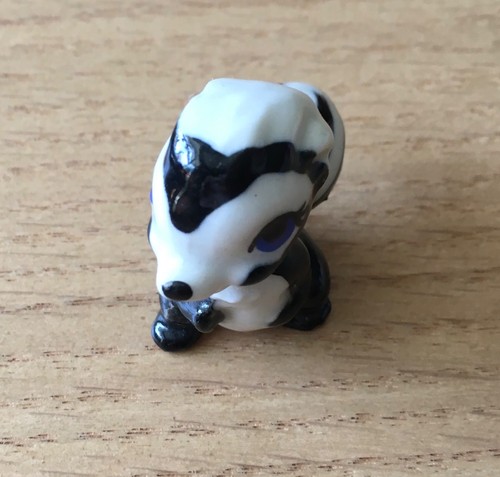 Flower the skunk - ,, wade