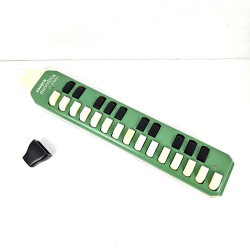 1958vintage hohner melodica - hohner,