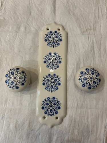 Antique ceramic door furniture