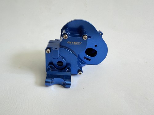 Integy blue gearbox housing - integy,