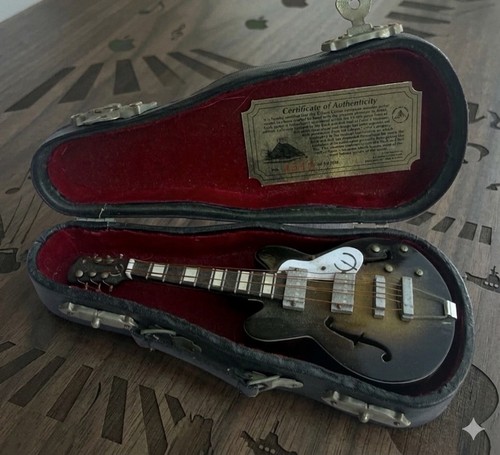 Gibson casino john lennon - gibson,