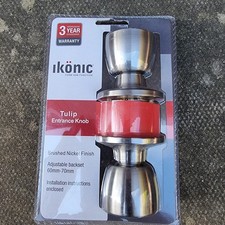 ikonic Tulip Brass Entrance