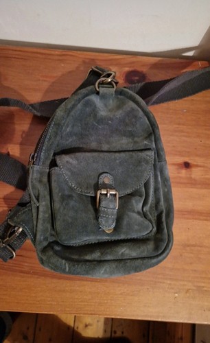 Fat face green - fat, crossbody