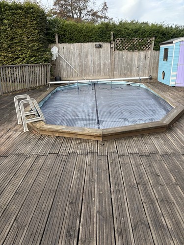 Solar swimming pool cover - solar,