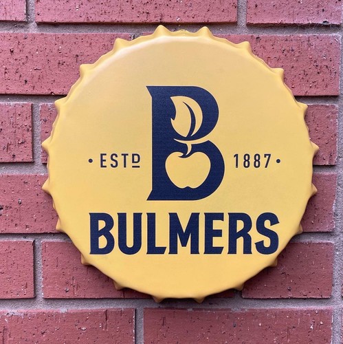 Bulmers cider metal - metal, bottle