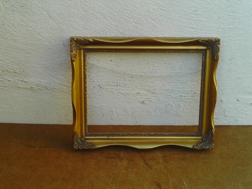 Vintage 1990s small gold - small,