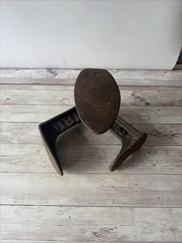 Vintage trio cobblers last - trio,