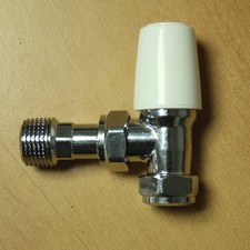 LOCKSHIELD RADIATOR VALVE 15MM