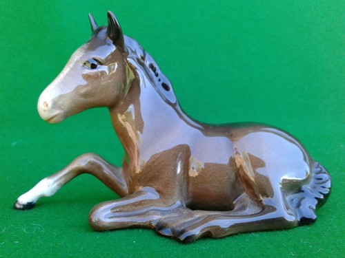 Beswick foal lying brown - beswick,