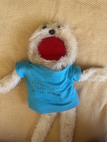 Vintage gordon the gopher hand - gordon,