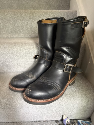 Red wing engineer boots - wing, size