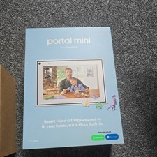Portal Mini Black 8" from Facebook. Smart, Hands-Free Video Calling with Alexa 