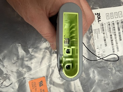 Zoll 8000 0370 - zoll, cpr-d