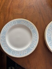 Royal Doulton - Hampton Court