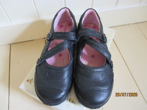 New pair girls - pair, startrite
