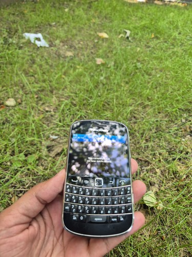 Blackberry bold 9900 - 9900,