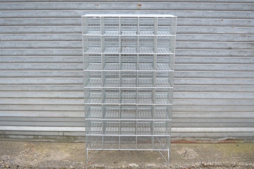 Mesh locker pigeon hole shoe - mesh,