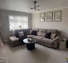 Corner Sofa With Recliner