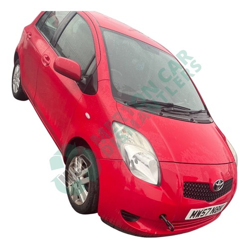 Toyota yaris mk2 2007 red - toyota,