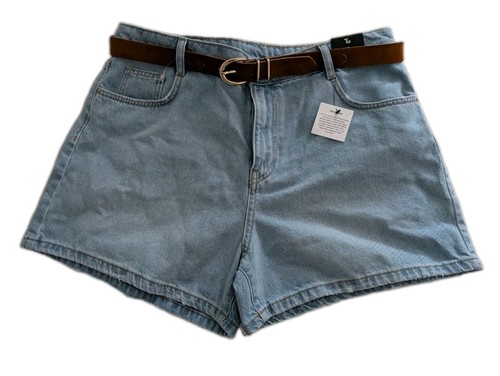 Nwt light wash denim shorts - nwt,