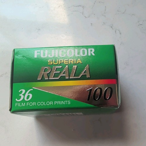 Fujifilm superia reala - fujifilm,