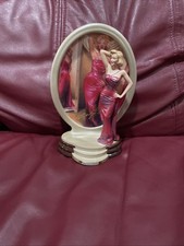 Marilyn Monroe Figurine Plate