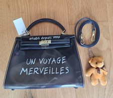 New Un Voyage Mwrveiiles/Au