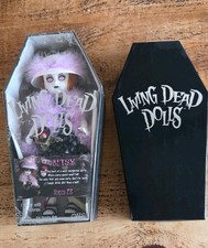 BRAND NEW MEZCO Living Dead