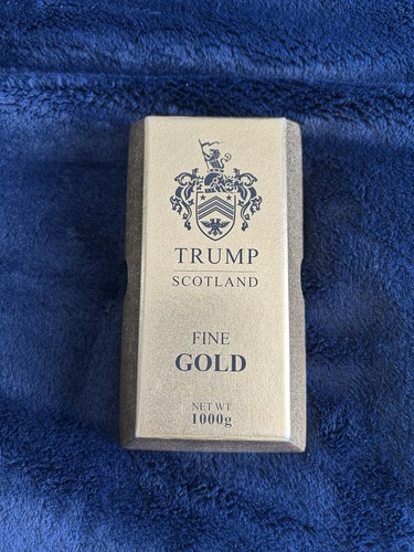 Trump scotland gold - gold, metal