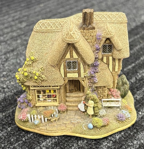 Lilliput lane the chocolate - the,