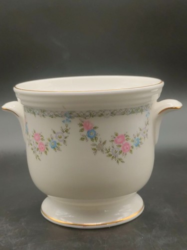 Coalport trellis rose - trellis,