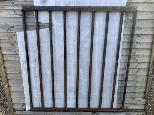 Internal stable grills bars - grills,