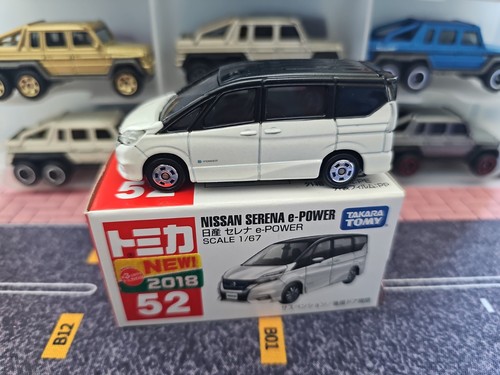 Tomica nissan serena power - tomica,