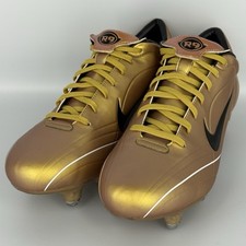 Brand New Nike Mercurial Vapor II R9 SG Football Boots