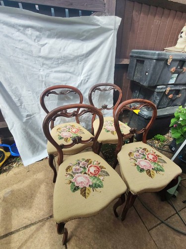 Gorgeous set victorian - set,