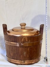 Vintage Thermos Model 930 Oak