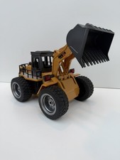 HuiNa 1520 RC Front End Loader