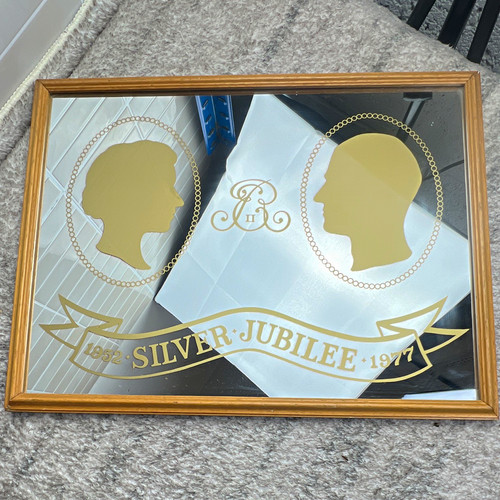 Silver jubilee 1952 1977 - silver,