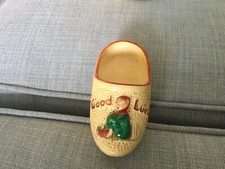 Early Vintage Manor Ware Clog