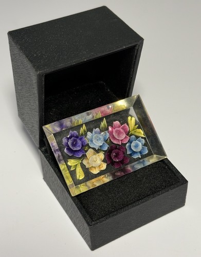 Vintage intaglio brooch - intaglio,