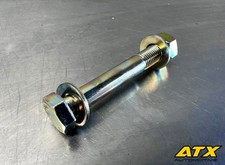 Front Suspension Strut to Hub